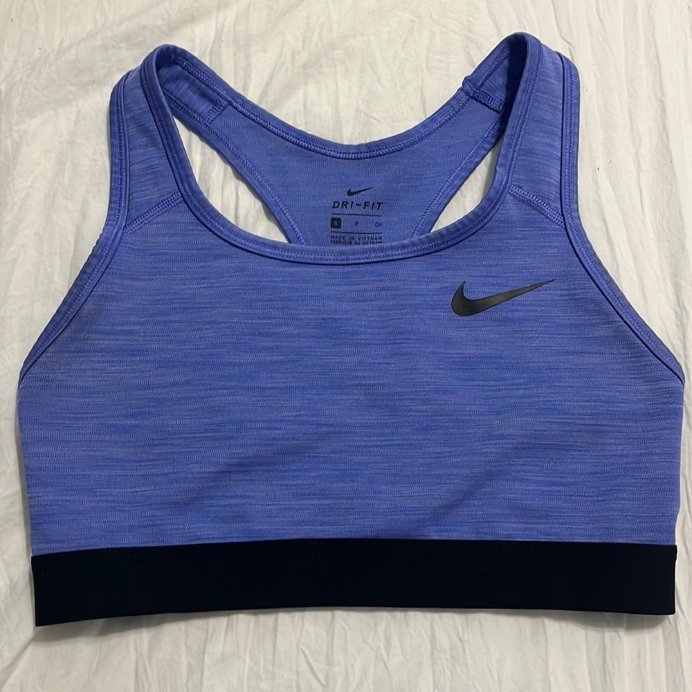 nike sports bra
